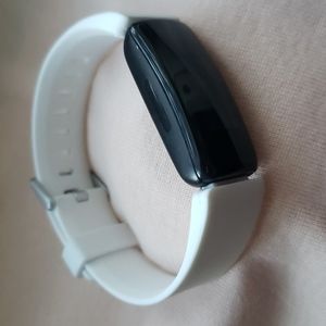fitbit inspire 2 fitness tracker HR with 24 bands